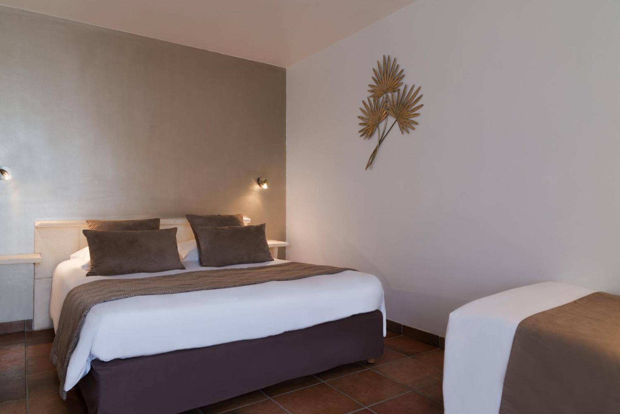 Hotel Val Baussenc, The Originals Relais Maussane-les-Alpilles Exteriér fotografie