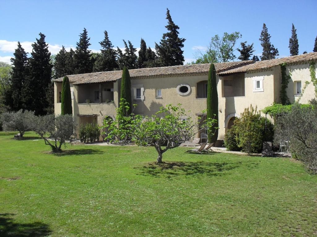 Hotel Val Baussenc, The Originals Relais Maussane-les-Alpilles Exteriér fotografie